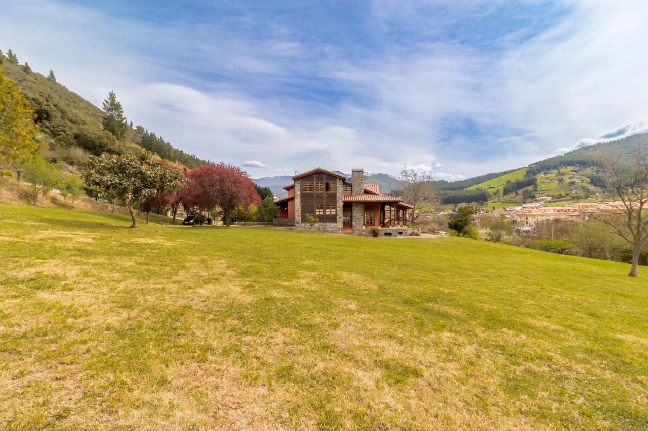 Exclusivo Chalet en Potes Extérieur photo