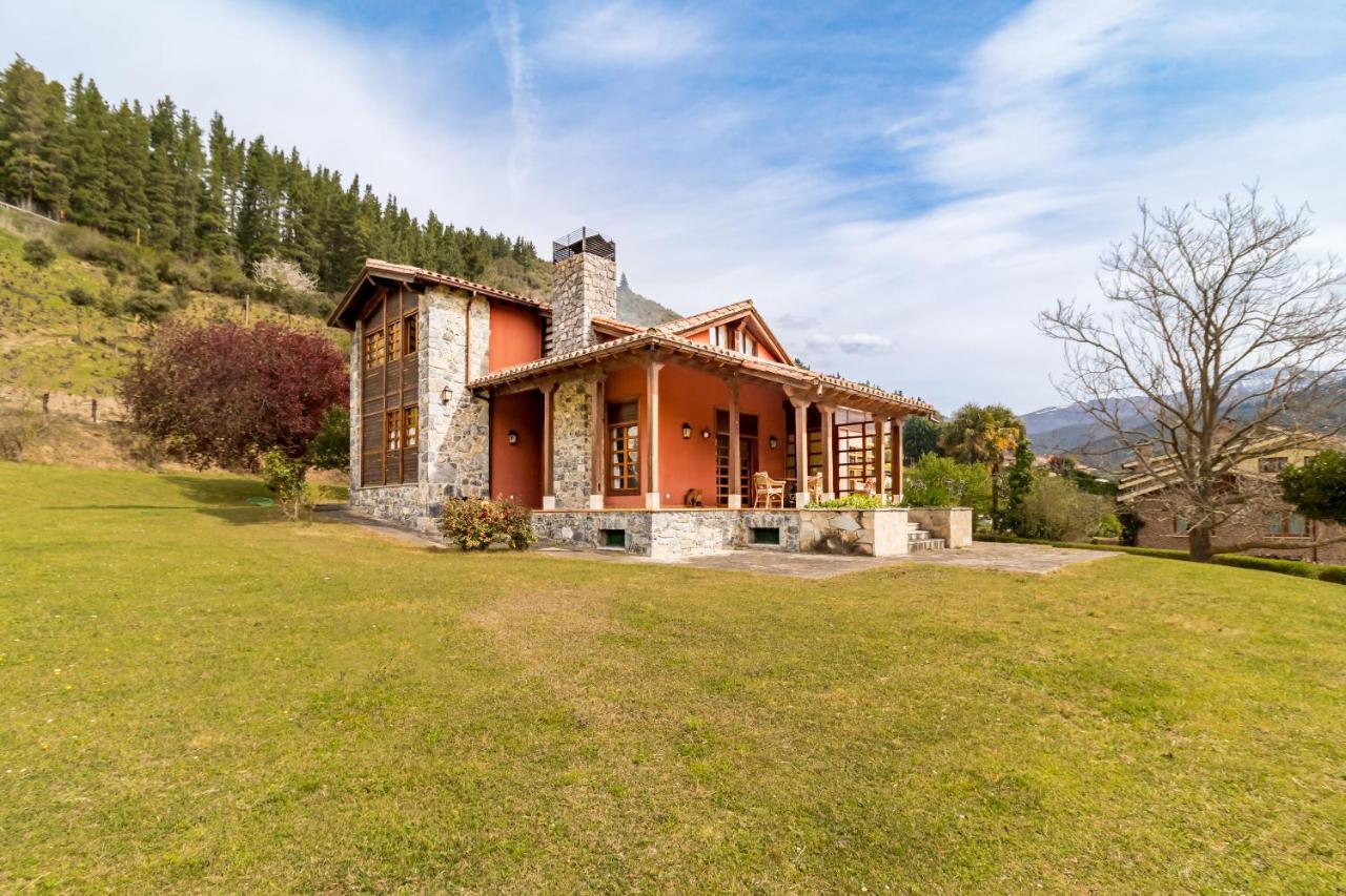 Exclusivo Chalet en Potes Extérieur photo